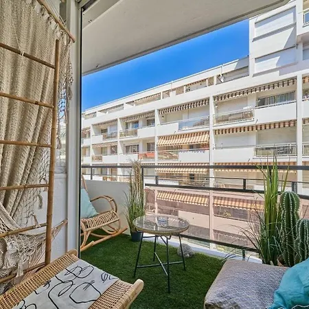 Апартаменты Appartemet A Cannes/plage/centre